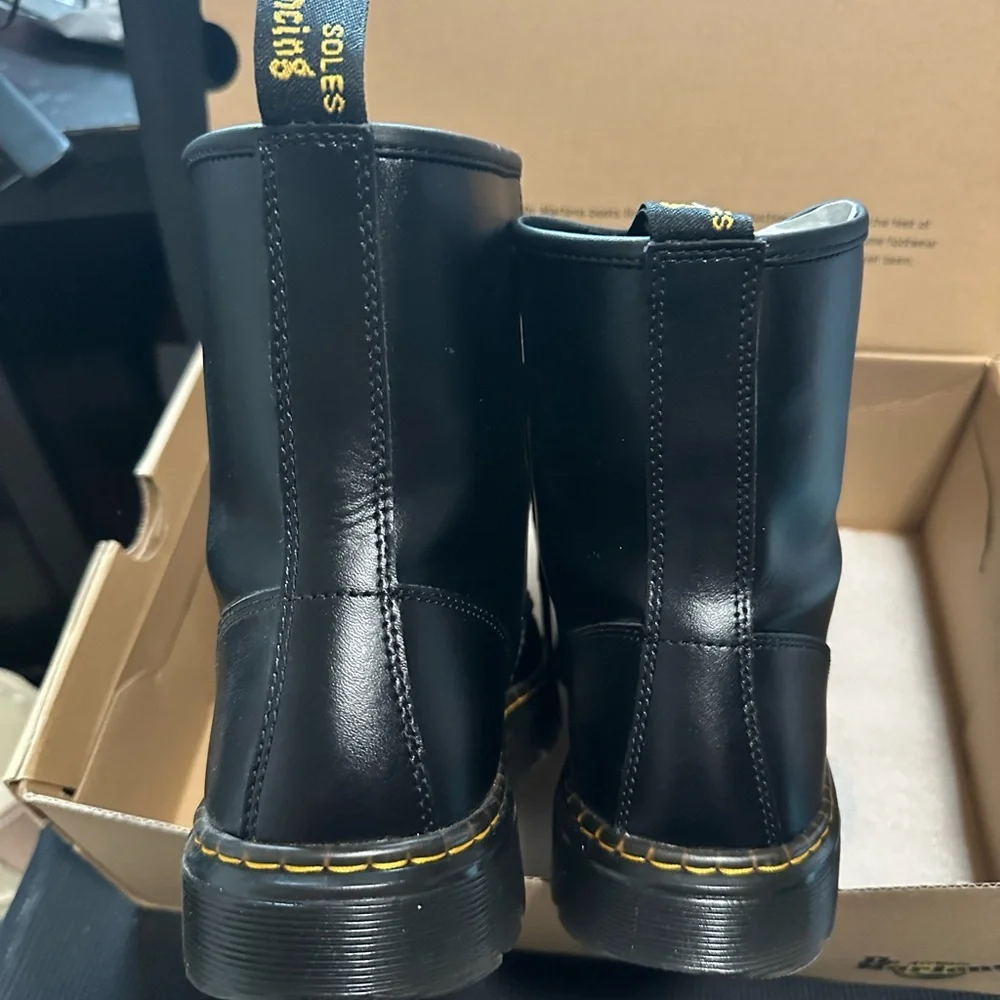 Dr. Martens Zavala Boots 10 - Picture 5 of 9